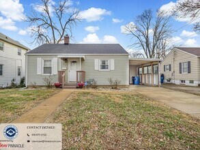 Building Photo - 216 S Chestnut St