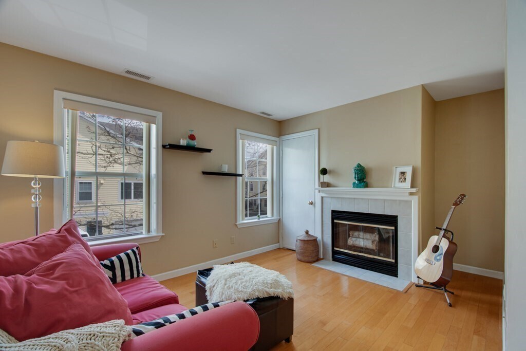 704 Gazebo Cir, Reading, MA 01867 Townhome Rentals in Reading MA