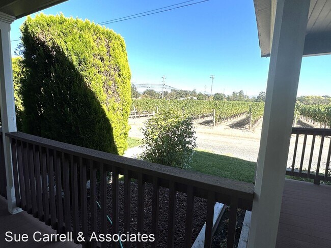 Building Photo - 2 br, 1 bath House - 2940 Guerneville Rd.