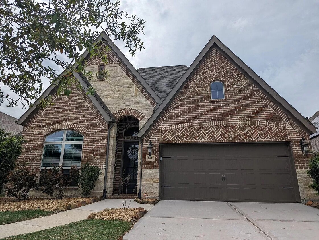 Primary Photo - 16715 Ramsay Cascades Dr