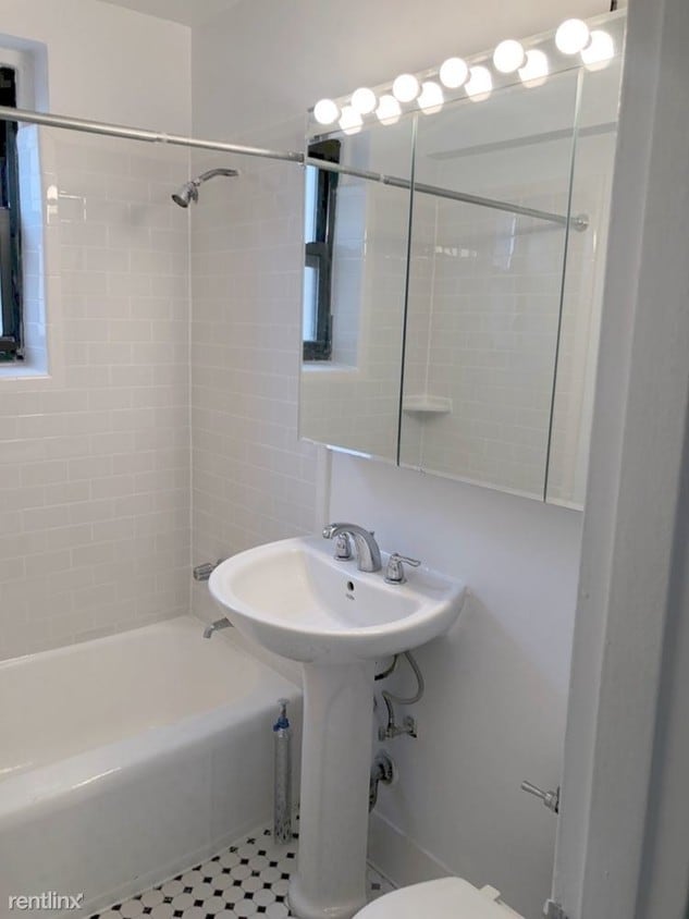 1 br, 1 bath - 3565 86th St 6B - 1 br, 1 bath  - 3565 86th St 6B