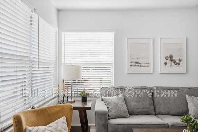 Foto del edificio - 2606 Juan St