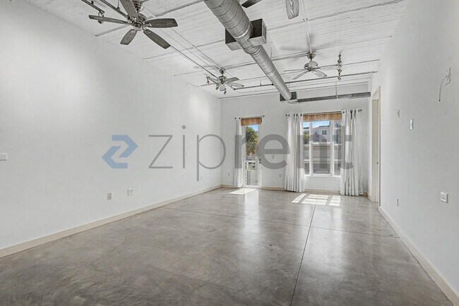 Foto del edificio - Unit 203