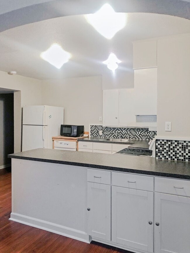 Foto del edificio - 824 S L St