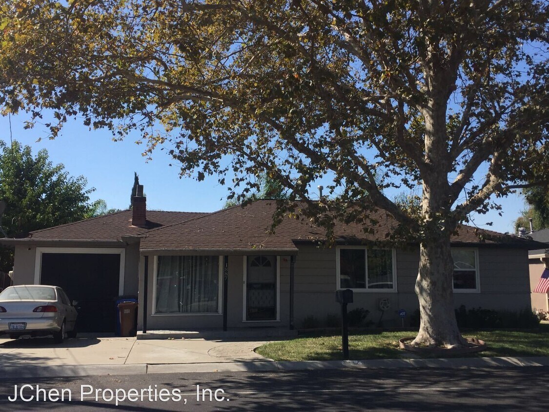 Foto principal - 3 br, 1 bath House - 1887 Clayton Way