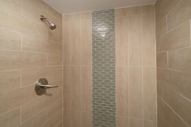 Building Photo - 138 Duvall Ln