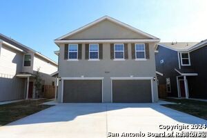 Foto principal - 10310 Lynwood Branch
