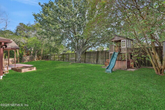 Foto del edificio - 12228 Smoke Ridge Cir S