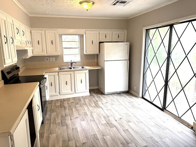 Foto del edificio - 1231 Waller Ave