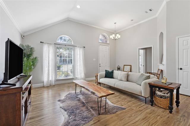 Building Photo - 1513 Hill Creek Dr