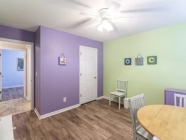 Foto del edificio - 309 Strawbridge Ln