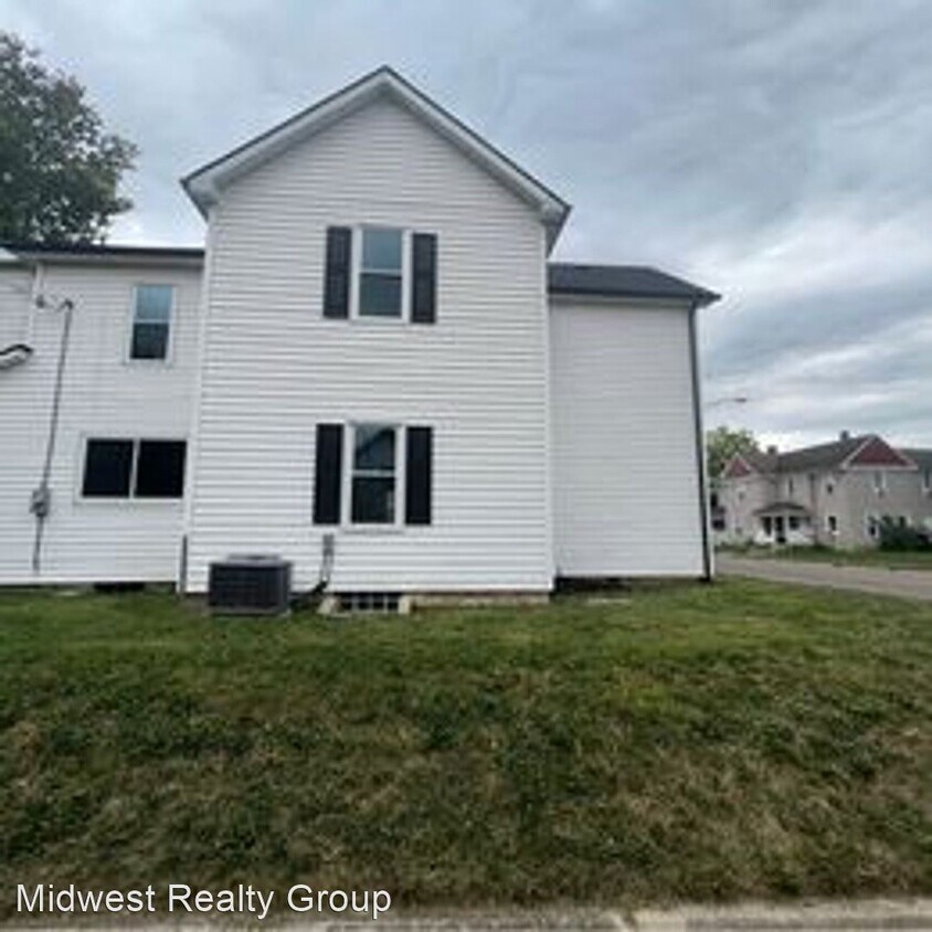 Primary Photo - 5 br, 3 bath House - 721 McKaig Ave.
