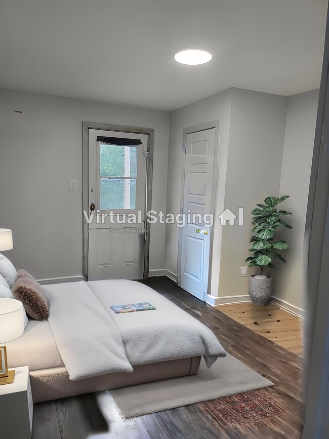 Building Photo - 4831 Rue Saint-Urbain