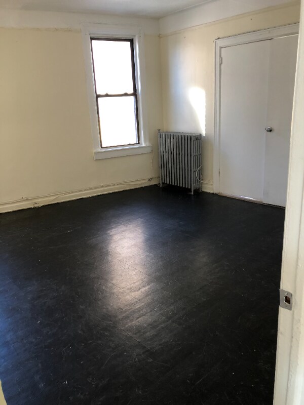 Photo - 1610 Met Ave Apartment