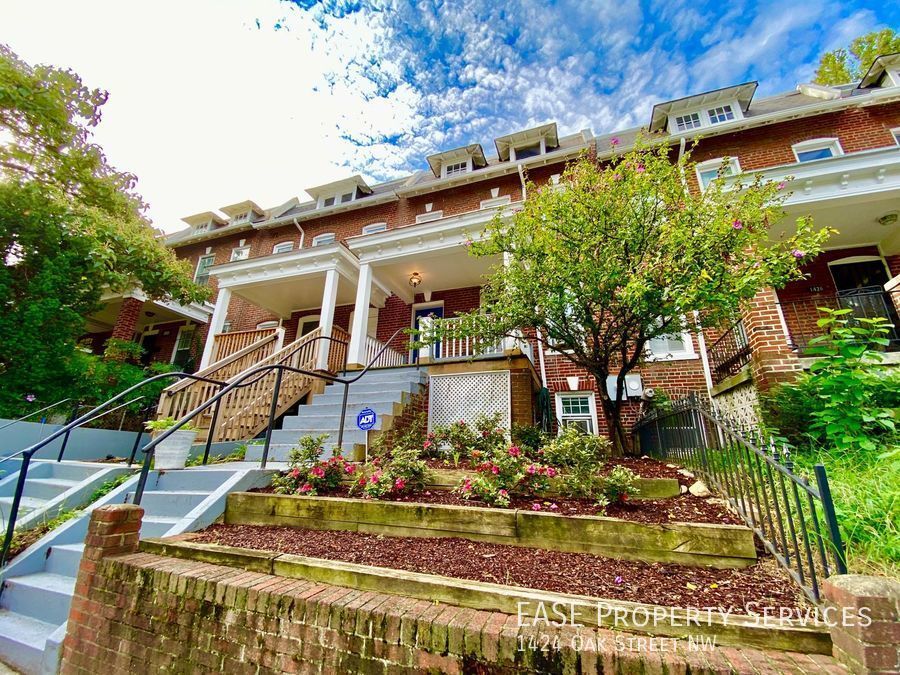 Foto principal - 1424 Oak St NW