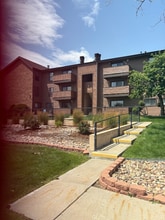 Building Photo - 211 Wright St