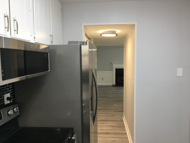 Kitchen to living room view - 3827 Moran Way