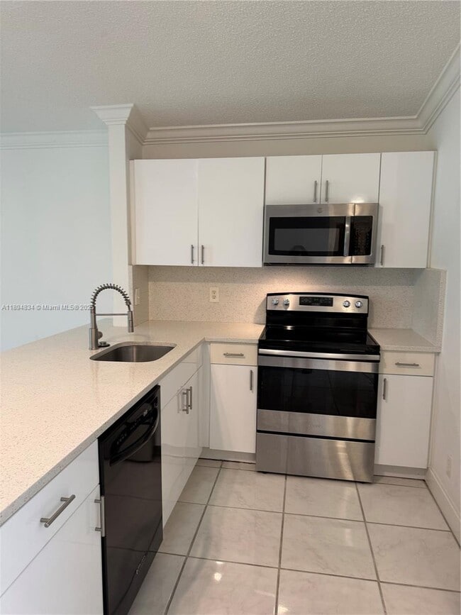 Foto del edificio - 11603 Orange Blossom Ln