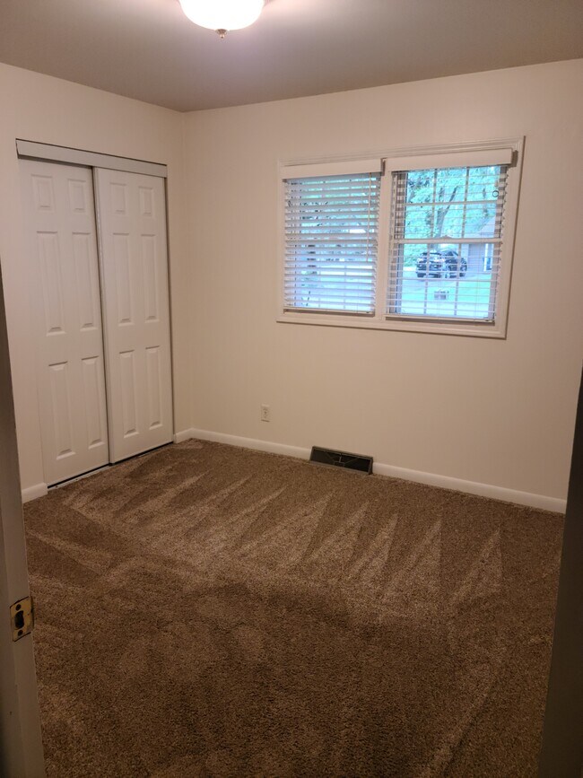 Front Bedroom - 606 S 20th St