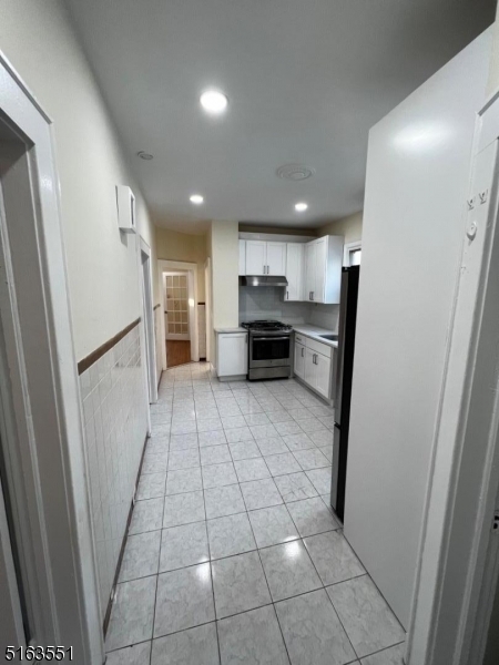 Building Photo - 69 Trimble Ave