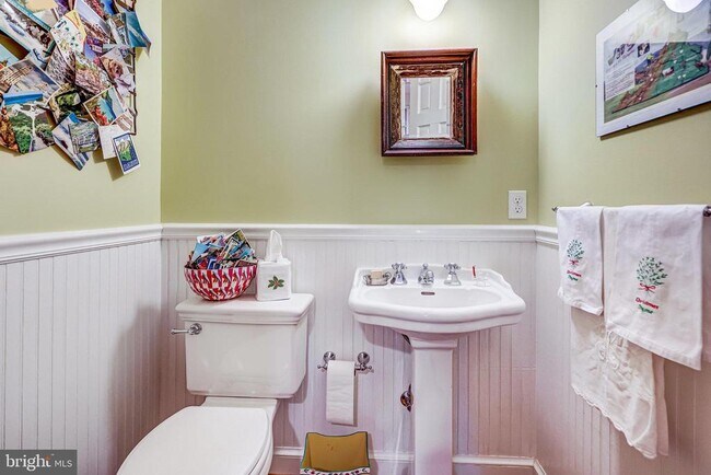 Foto del edificio - 3062 N Quincy St