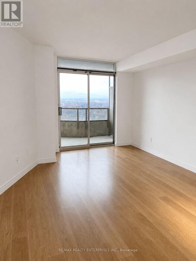 Photo du bâtiment - 700 Humberwood Blvd