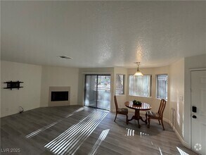 Building Photo - 5044 S Rainbow Blvd