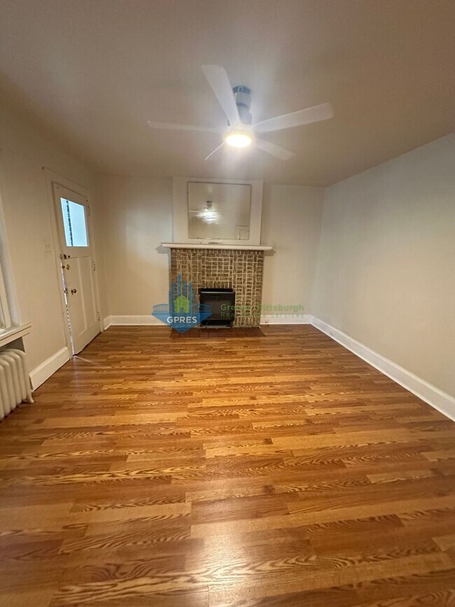 Foto del edificio - East Liberty 2-Bedroom duplex