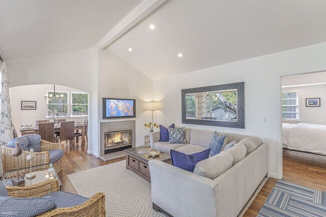 Foto del edificio - 3 br, 2 bath House - 3889 Enchanted Forest