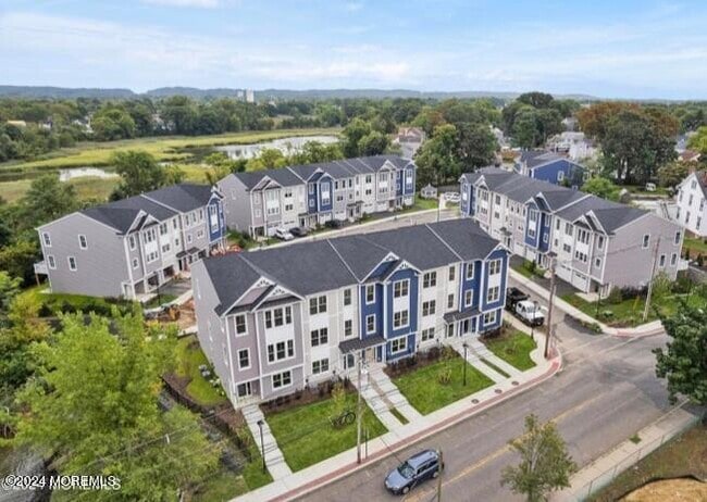 Building Photo - 25 Raritan Blvd