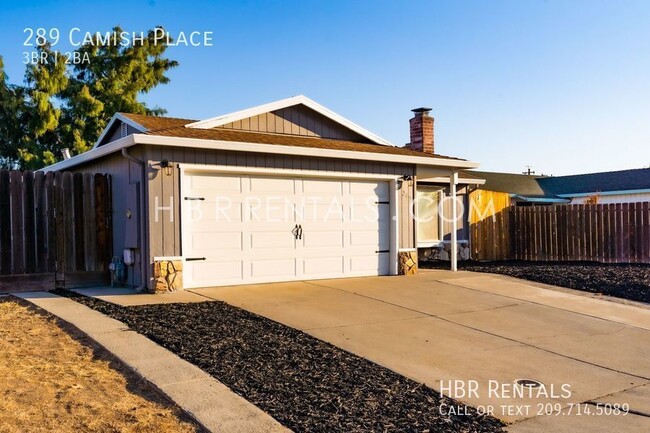 Building Photo - Lathrop Three Bedroom Rental Home - Move i...