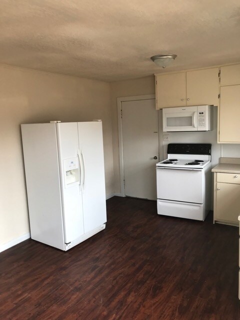 Foto del edificio - 2500 Tulsa St
