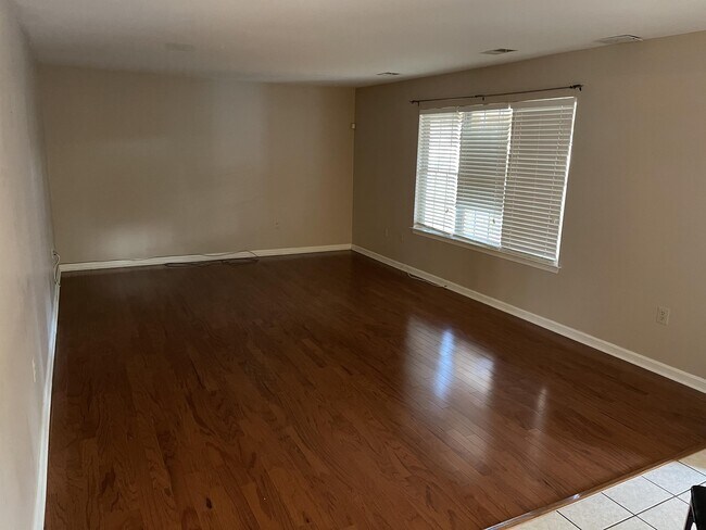 Building Photo - 6171 Humpback Whale Ct