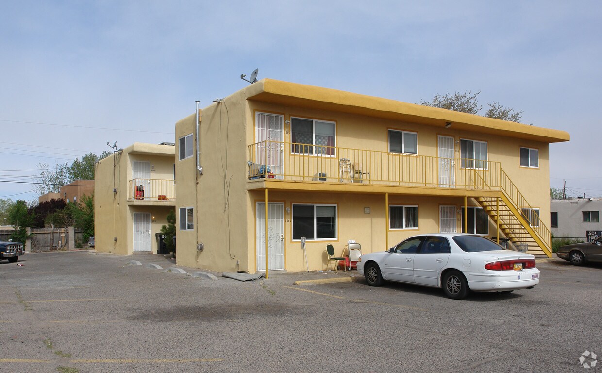 Primary Photo - 501 Texas St NE