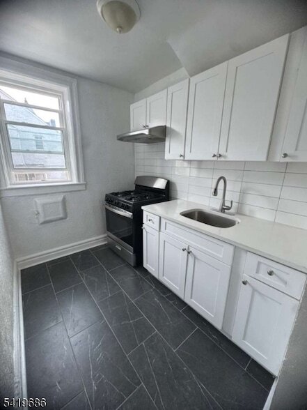 Photo - 112 Lincoln St Apartment