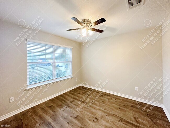Foto del edificio - 5 br, 3.5 bath House - 6626 Kingsley Edge