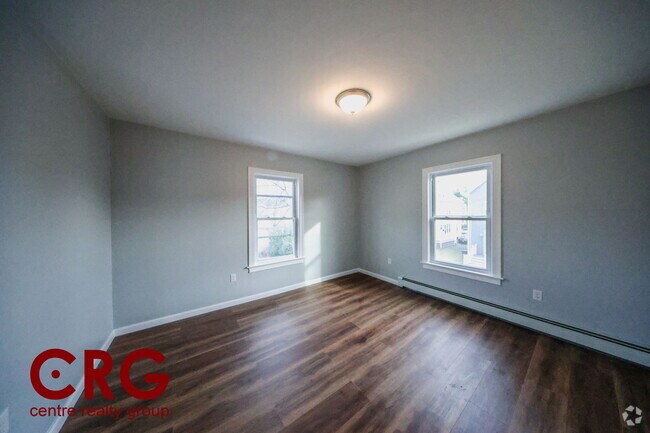 Building Photo - 81 Alder St