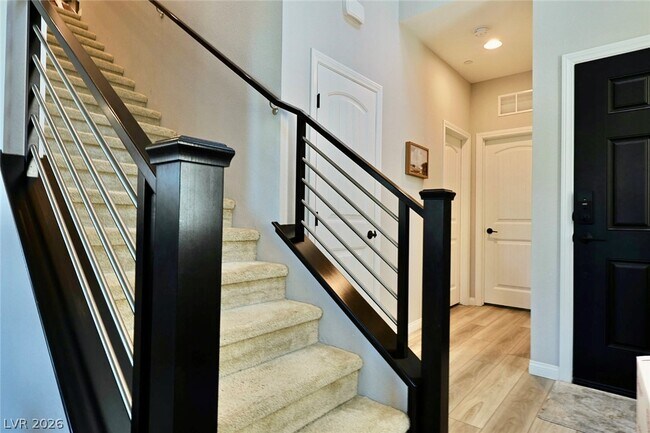 Building Photo - 8644 Luse St