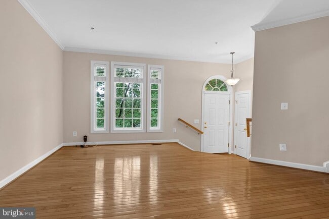 Building Photo - 8159 Skelton Cir