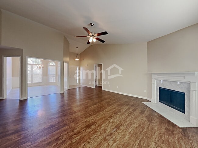 Building Photo - 3815 Hawk Tail Dr