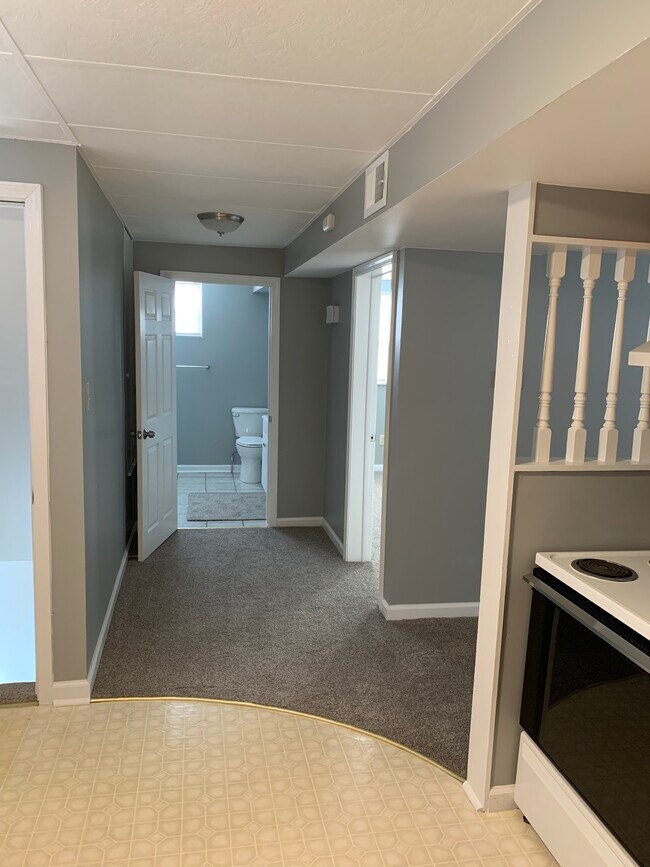 Building Photo - 362 11th St