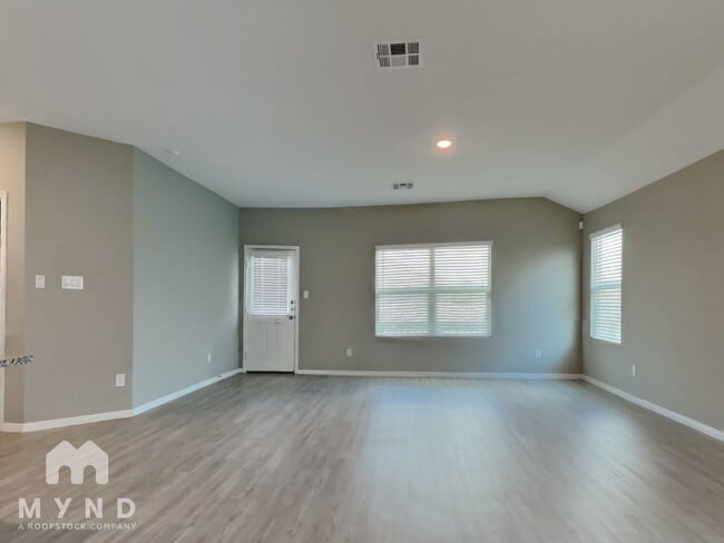 Building Photo - 4411 Revetment Way