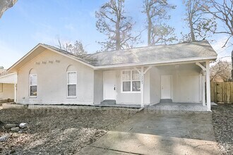Building Photo - 3265 Mayfair Rd