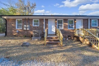 Building Photo - 510 E Branch St