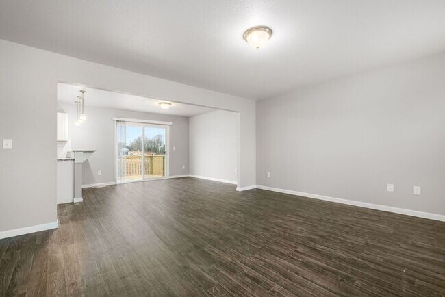 Foto del edificio - 4509 Soya Ave