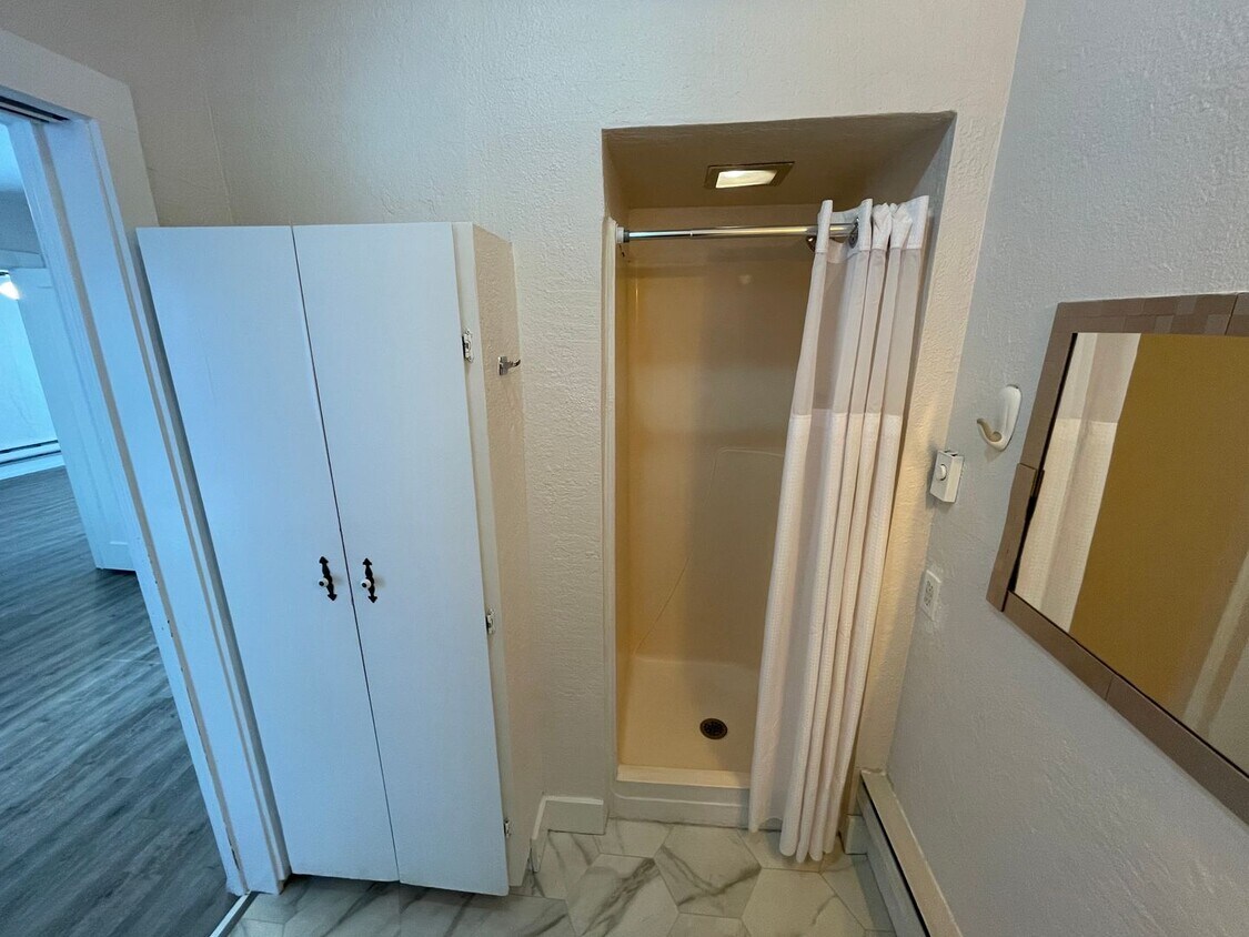 1521 Blaine St Unit 1521 Blaine Street 3, Caldwell, ID 83605 Room for