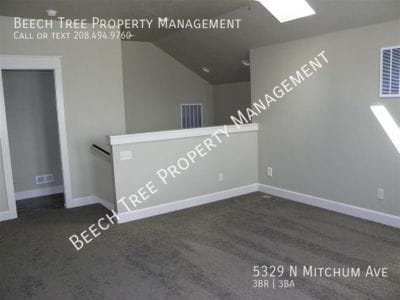 Building Photo - AVAILABLE NOW! Beautiful, Brighton home lo...