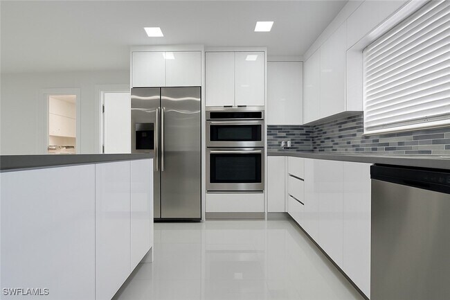 Foto del edificio - 13880 Lazy Ln