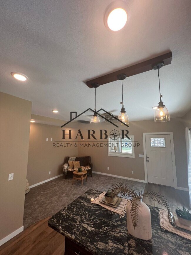 Foto del edificio - 807 1st Dr NW