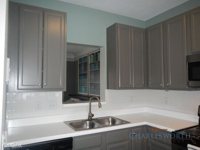 Foto del edificio - 2 br, 2 bath Townhome - Piedmont